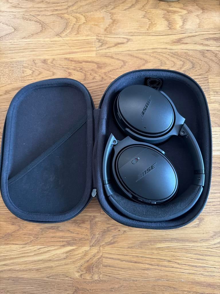 Bose QuietComfort 35 II Draadloze Koptelefoon, Overige merken, Ophalen of Verzenden, Zo goed als nieuw, Over oor (circumaural)