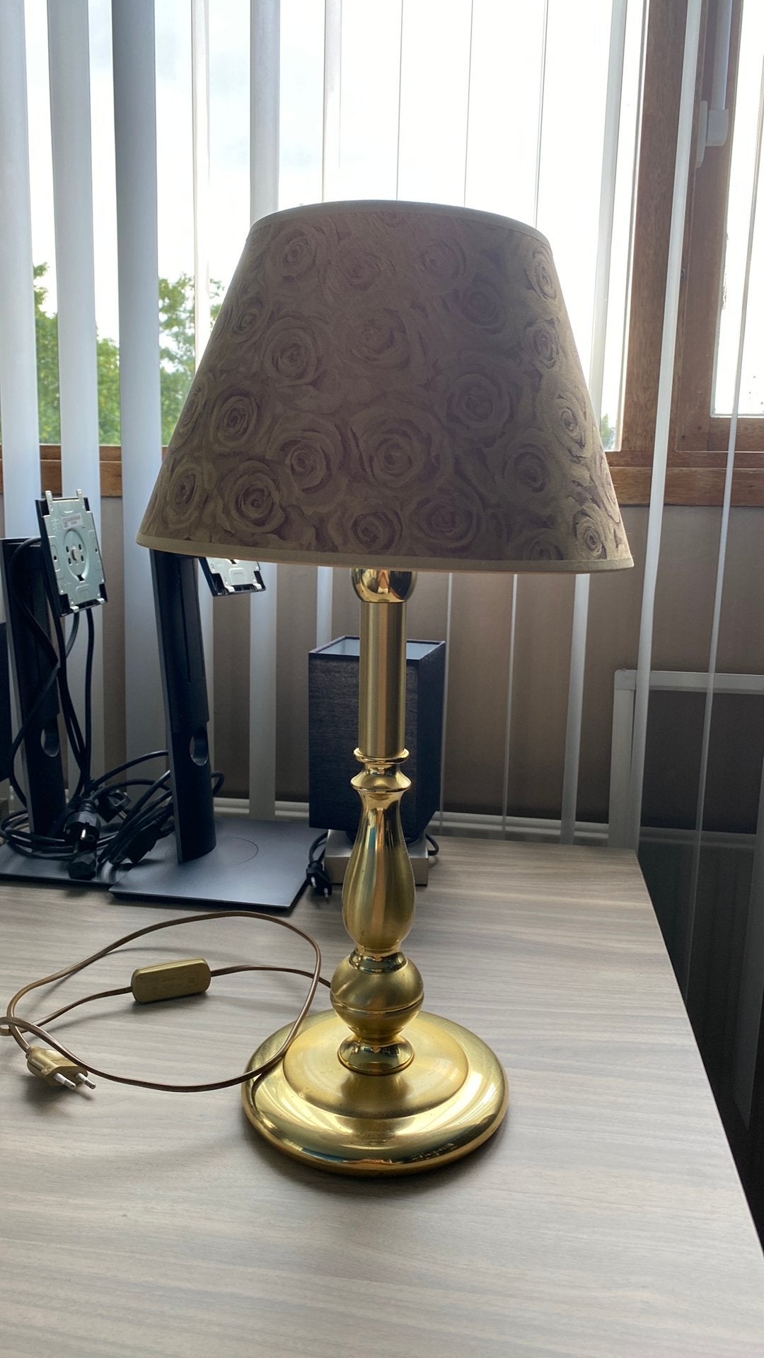 Koper/ goudkleurige tafellamp, Ophalen of Verzenden, Gebruikt, Metaal, 50 tot 75 cm