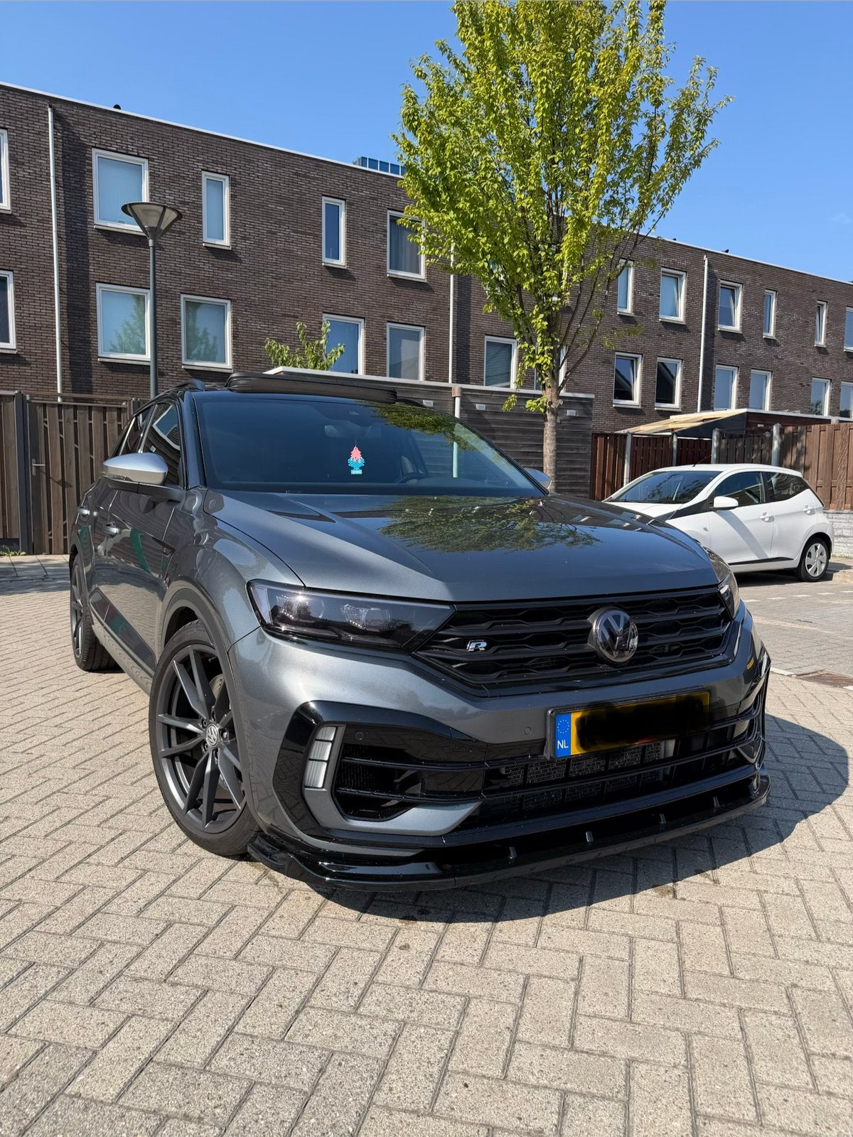 Volkswagen T-Roc R 2.0 TSI 4 Motion / Akra/ Pano/Leder, Auto's, Volkswagen, Automaat, Zwart, 4 cilinders, 1984 cc