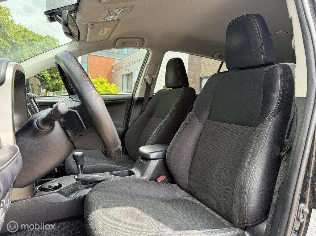 Toyota RAV4 2.0 Dynamic Limited 4WD Cruise control Climate C, Auto's, Automaat, Zwart, 4 cilinders, Leder en Stof