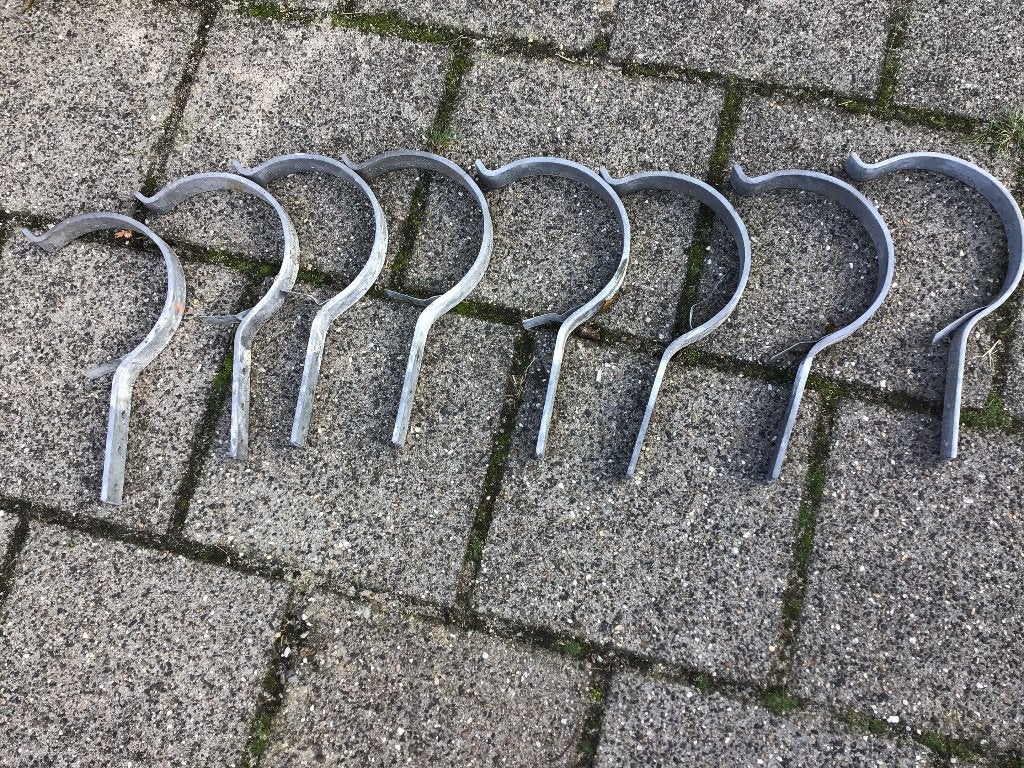 Dakgoot beugels, Ophalen, Zo goed als nieuw, Zink, Dakgoot