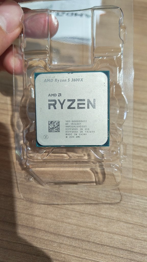 AMD Ryzen 5 3600X Boxed, Computers en Software, Processors, 6-core, Zo goed als nieuw, Socket AM4, 3 tot 4 Ghz