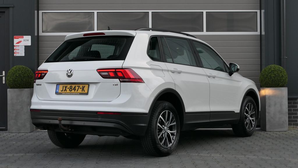 Volkswagen Tiguan 1.4 TSI Trendline |Carplay|2e eig|Trekhaak, Voorwielaandrijving, Stof, Gebruikt, 4 cilinders