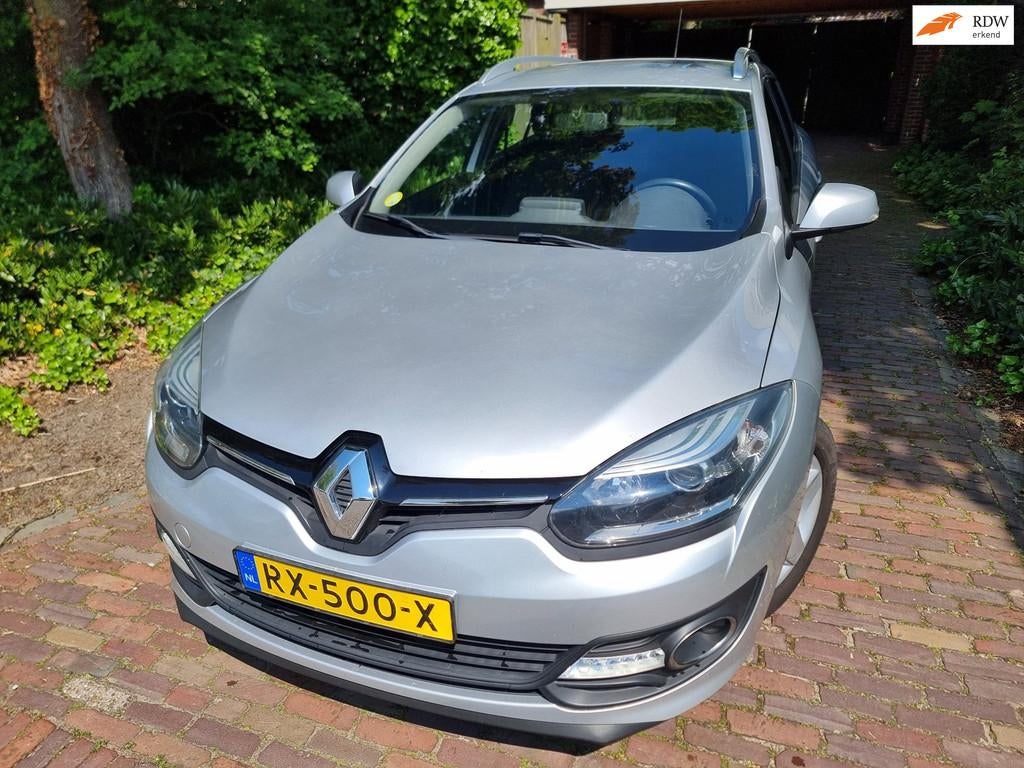 Renault Mégane Estate 1.5 dCi Limited Navi/Pdc/Trekhaak/Air, Auto's, Renault, Voorwielaandrijving, Euro 5, Stof, Gebruikt