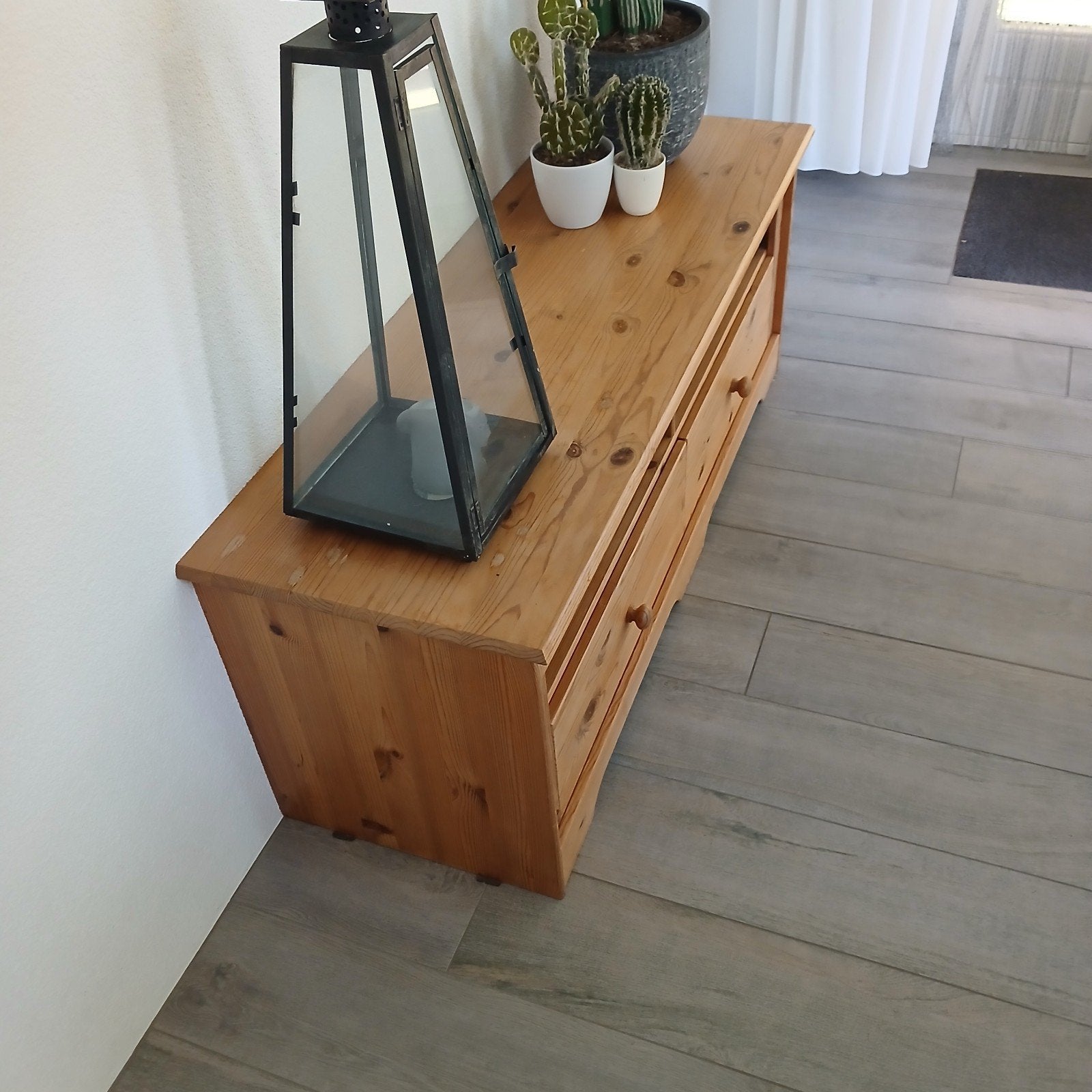 tv kast laag massief hout  122bx46hx41d, Ophalen, 25 tot 50 cm, Minder dan 100 cm