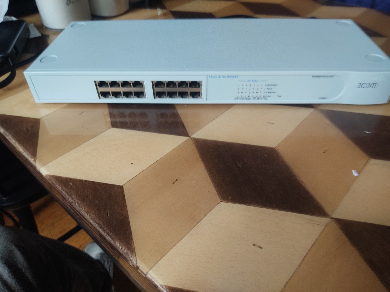 3Com Baseline Switch 2016 16 Poort, Computers en Software, Netwerk switches, Ophalen of Verzenden, Gebruikt
