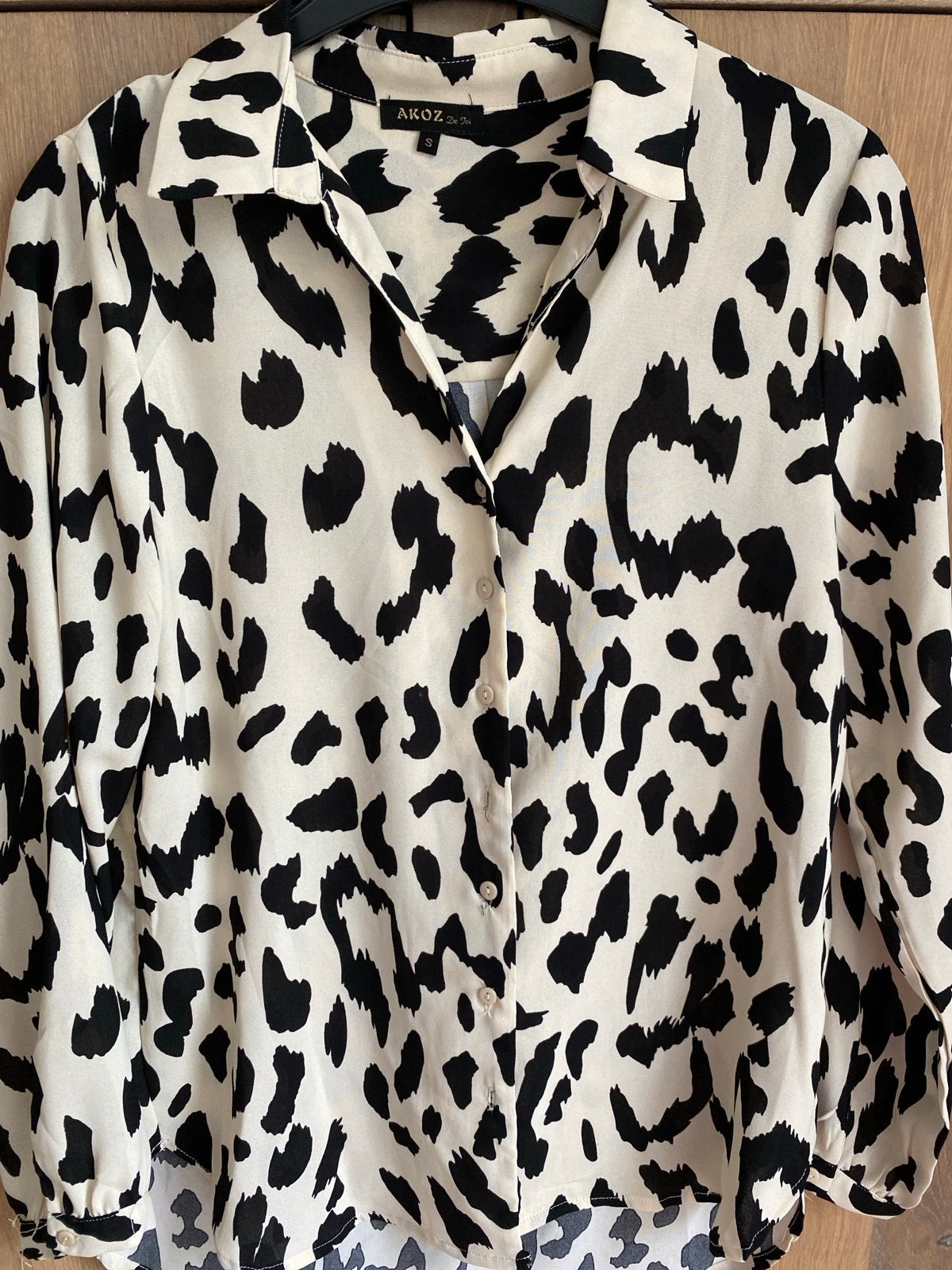 Ruimvallende blouse met dierenprint - AKOZ De Toi, Ophalen of Verzenden, Gedragen, Maat 36 (S), Wit