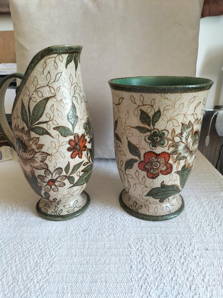 Vintage Plazuid Gouda Holland Marga Vaas en Kan Set, Ophalen