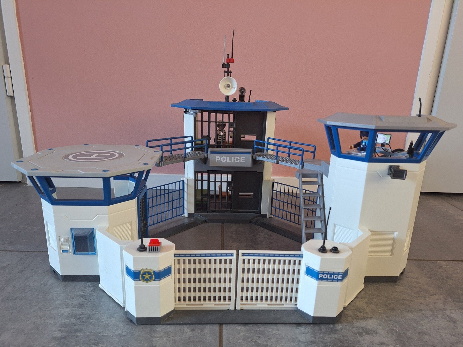 Playmobil 9131 Politiebureau (bijna compleet), Ophalen, Gebruikt, Gebouw, Complete set