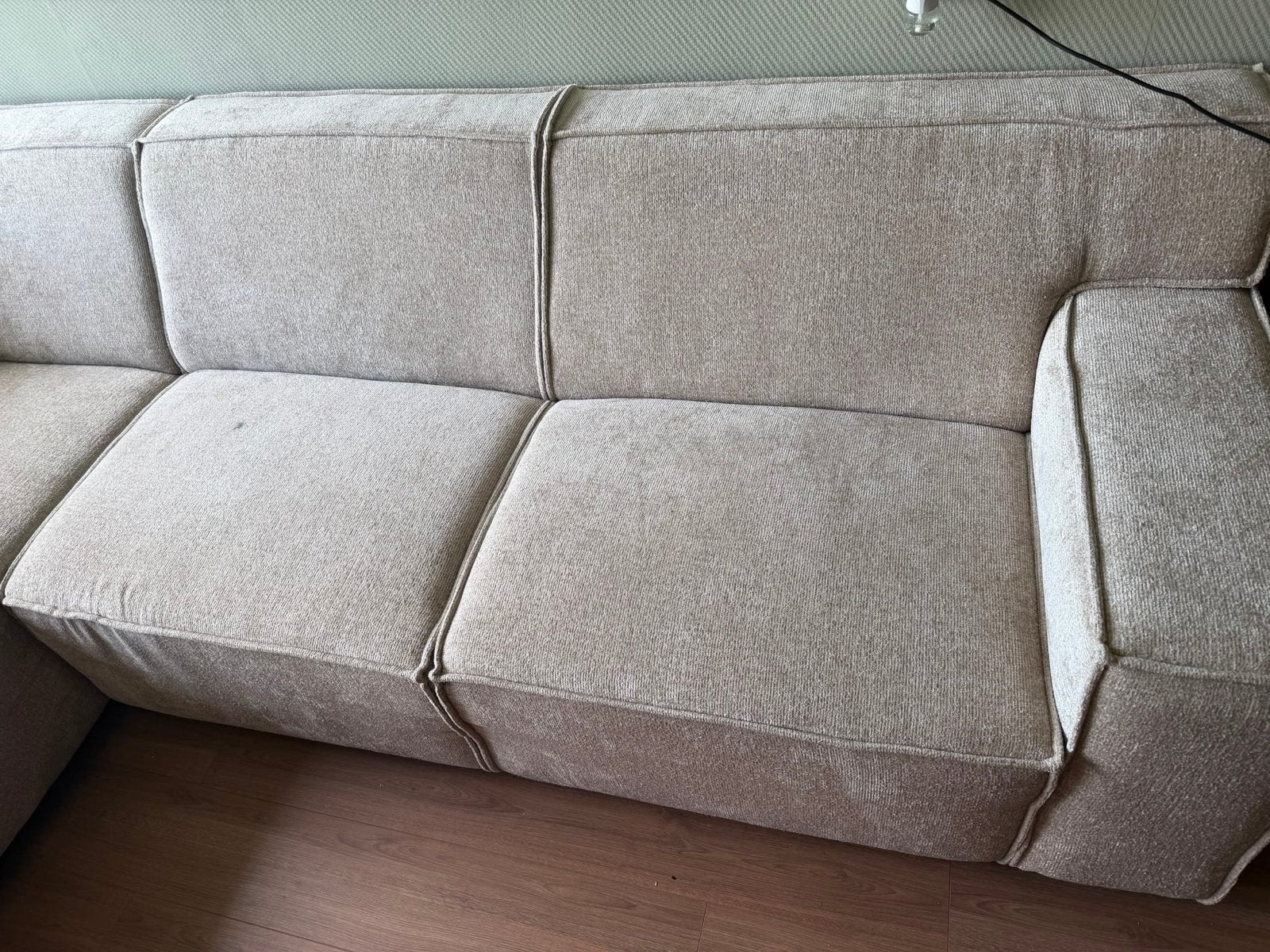 Moderne hoekbank - nog geen jaar oud, Ophalen, 250 tot 300 cm, Hoekbank, Zo goed als nieuw