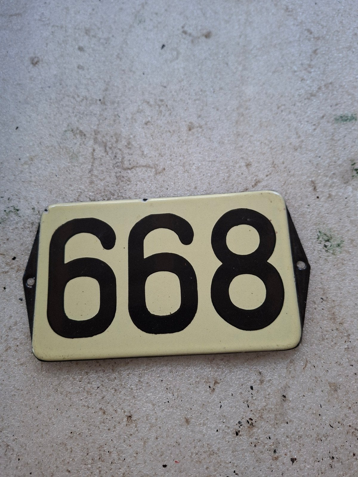 Vintage geëmailleerd huisnummer 668, Ophalen of Verzenden