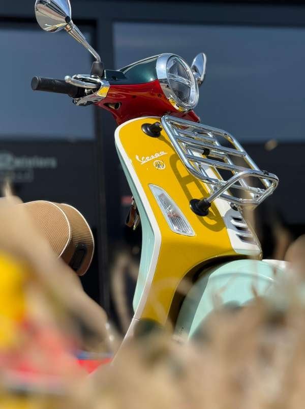 Vespa primavera Wotherspoon 45km, Fietsen en Brommers, Scooters | Vespa, Niet ingevuld, Overige modellen, Maximaal 45 km/u, Niet ingevuld