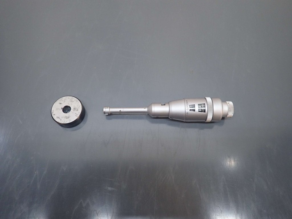 Tesa 3 punts binnenmicrometer 8-10mm / 0.002mm uitlezing, Doe-het-zelf en Verbouw, Meetapparatuur, Niet ingevuld, Gebruikt, Afstand
