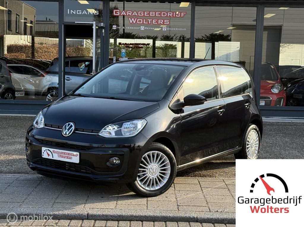 Volkswagen Up! 1.0 CAMERA LMV STOELVERW. 13DKM VOL OPTIES, Gebruikt, Up!, Met garantie (alle), 4 stoelen