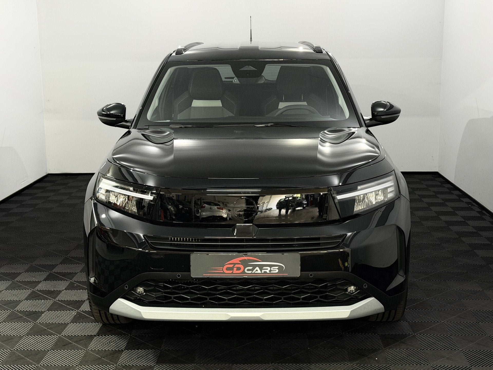 Opel Frontera 1.2 Turbo Hybrid GS Camera, Navi, Stoelverwarm, Auto's, Euro 6, 1199 cc, Zwart, Origineel Nederlands