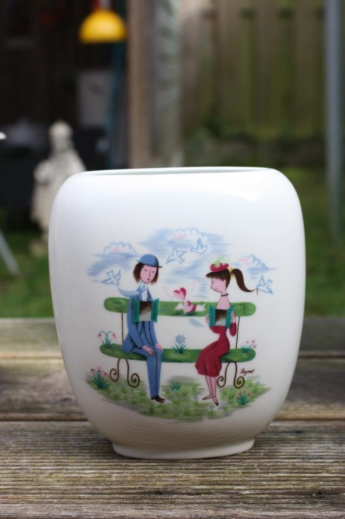 Vintage Rosenthal vaas Raymond Peynet "Les Amoureux" mooi, Gebruikt, Overige kleuren, Aardewerk of Porselein, Ophalen of Verzenden
