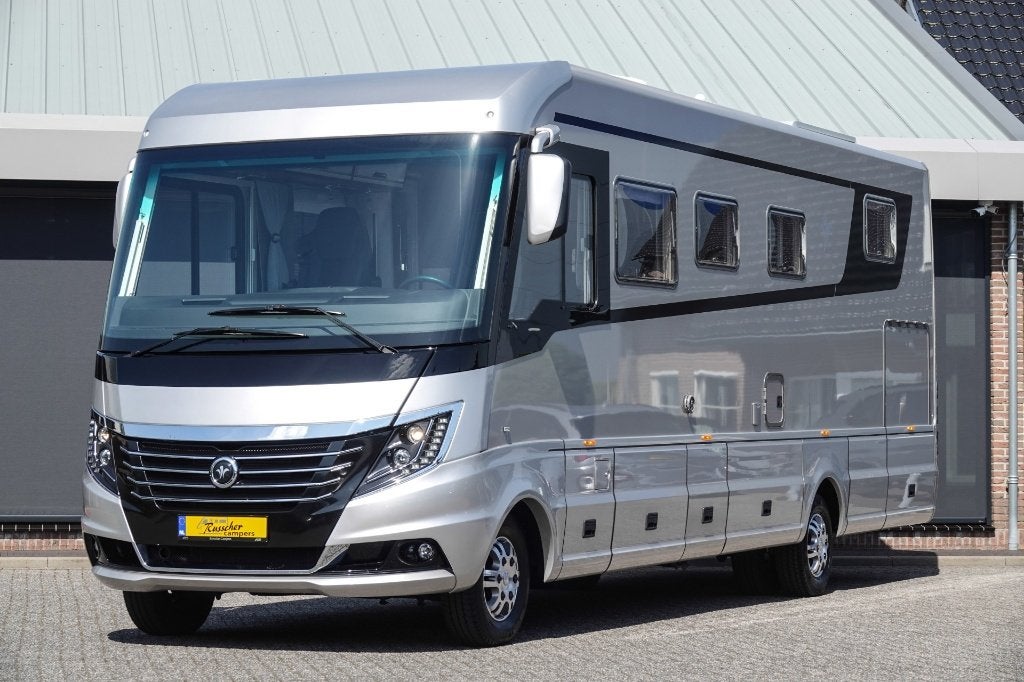 Caravans And Camping Niesmann