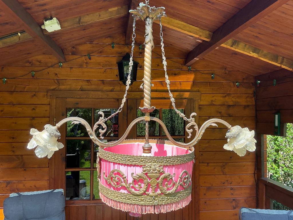 Prachtige antieke bronzen hanglamp met zijden oud roze korf, 50 tot 75 cm, Zo goed als nieuw, Glas, Antiek