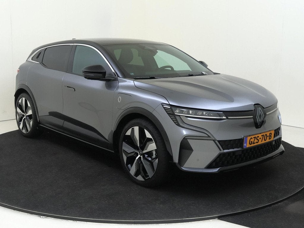 Renault Megane E-Tech comfort range techno 60 kWh | Navigati, Auto's, 462 km, 1619 kg, Zilver of Grijs, 900 kg