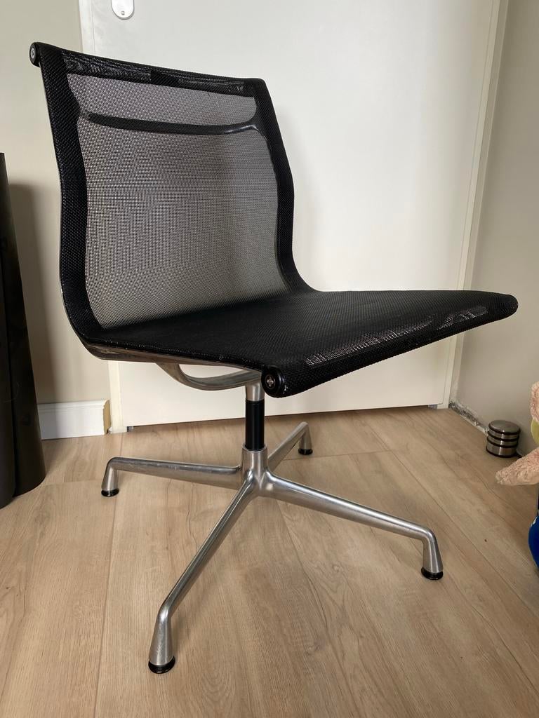 Vitra Netweave aluminium EA101 bureaustoel, Ophalen, Gebruikt, Zwart, Bureaustoel