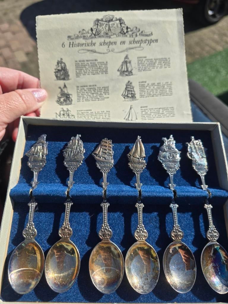 Set van 6 historische schepen en scheepstypen lepels, Antiek en Kunst, Antiek | Bestek, Ophalen of Verzenden