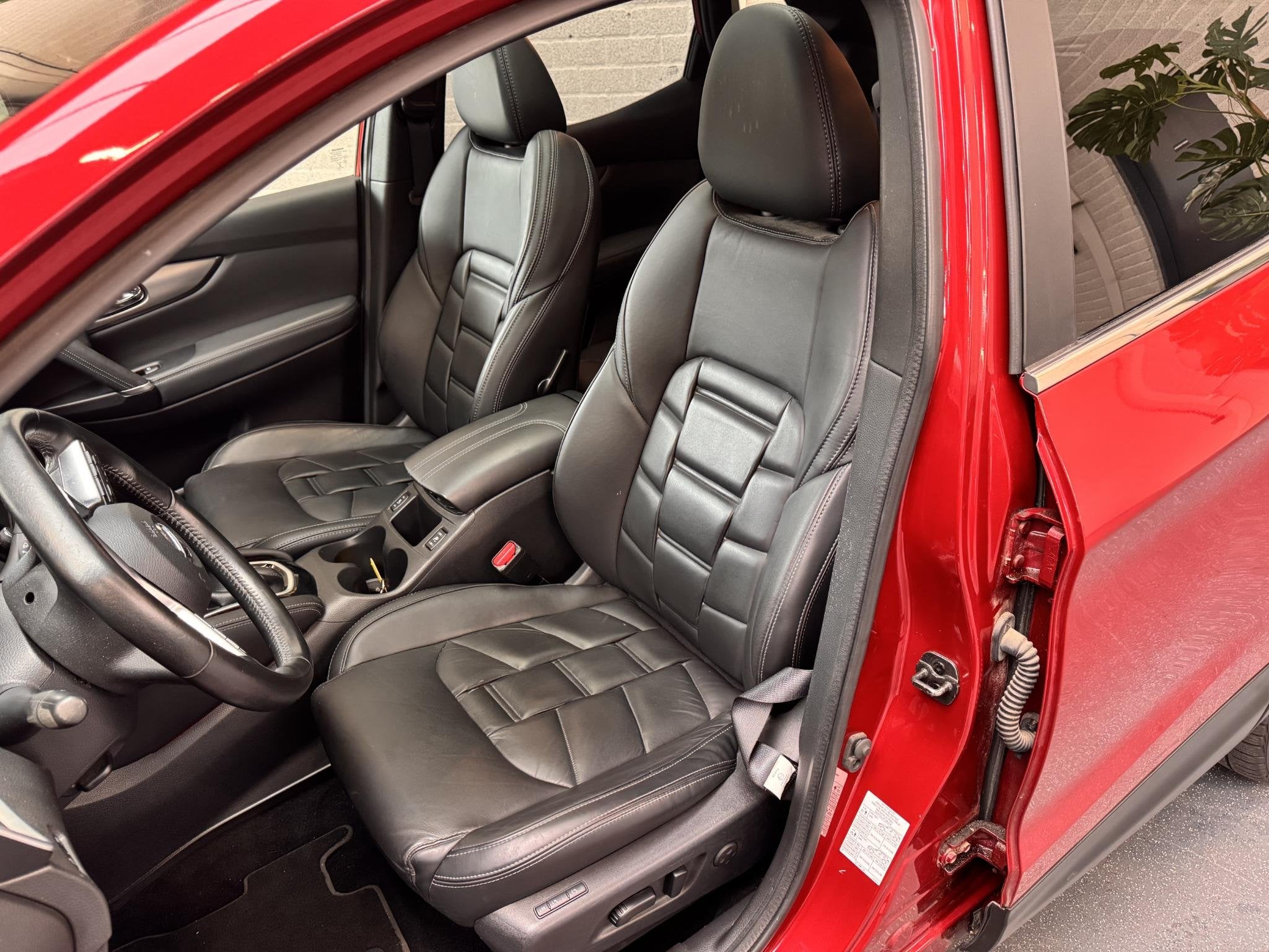 Nissan Qashqai 1.3 DIG-T Tekna + | Trekhaak | Nappa leer | P, Auto's, Gebruikt, Euro 6, 4 cilinders, 1290 kg