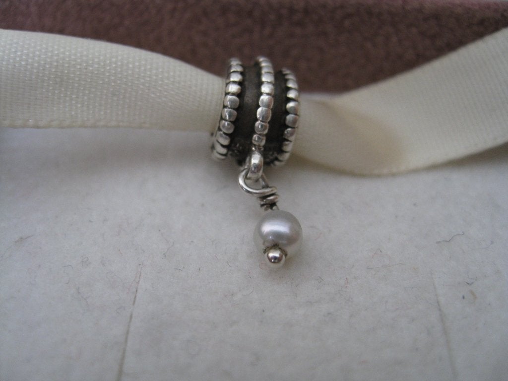 Pandora Bedel Met Parel Hanger, Ophalen of Verzenden, Zo goed als nieuw, Zilver, Pandora
