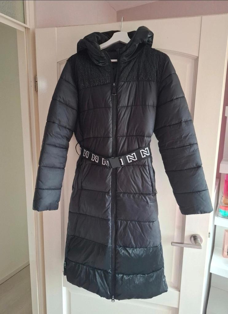 Mooie Nikkie winterjas, Kleding | Dames, Jassen | Winter, Ophalen of Verzenden, Gedragen, Zwart
