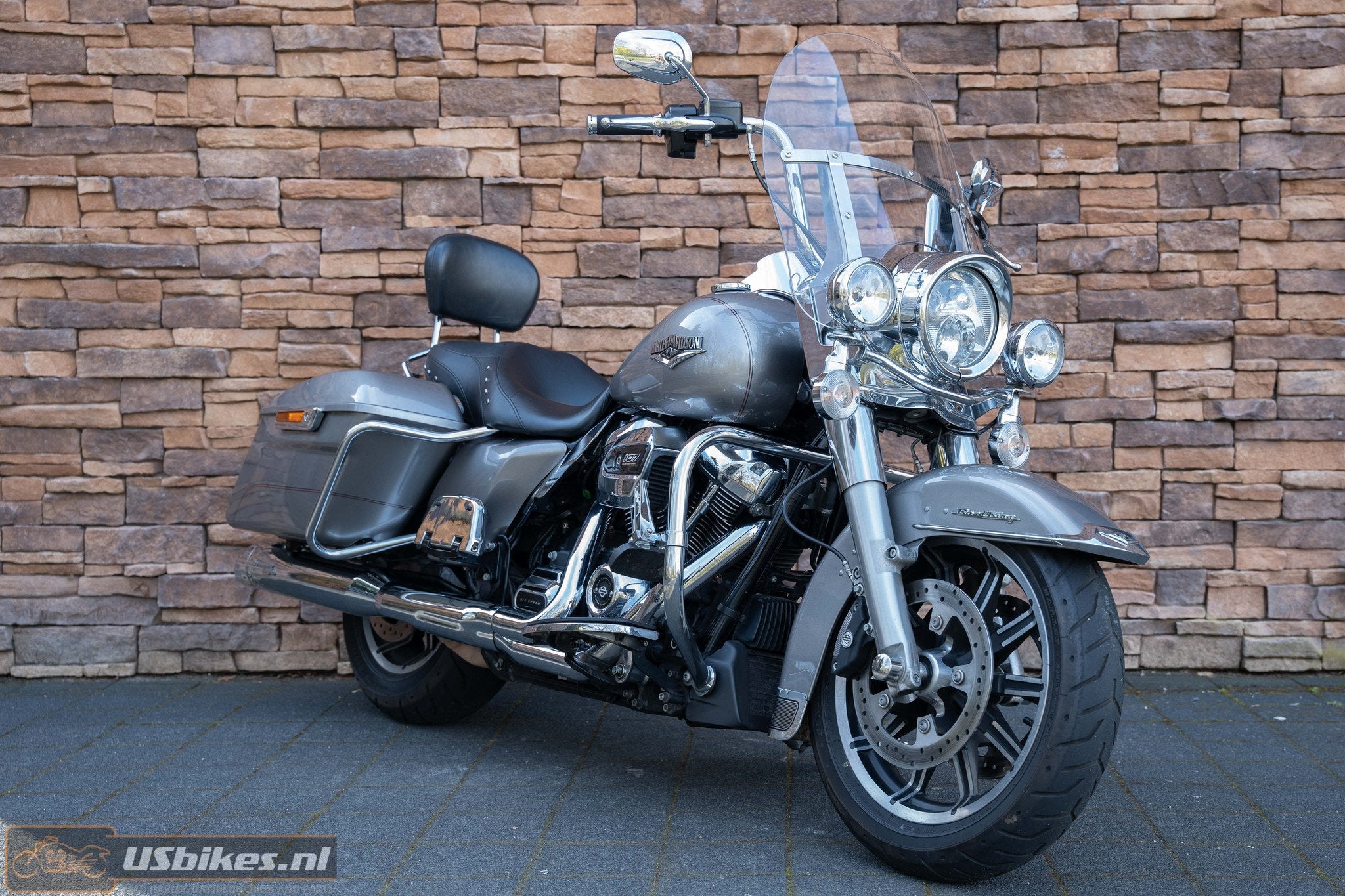 Harley-Davidson FLHR Road King 107 M8 (bj 2017), 1745 cc, Info@harley-davidson.com, Bedrijf, Harley--Davidson
