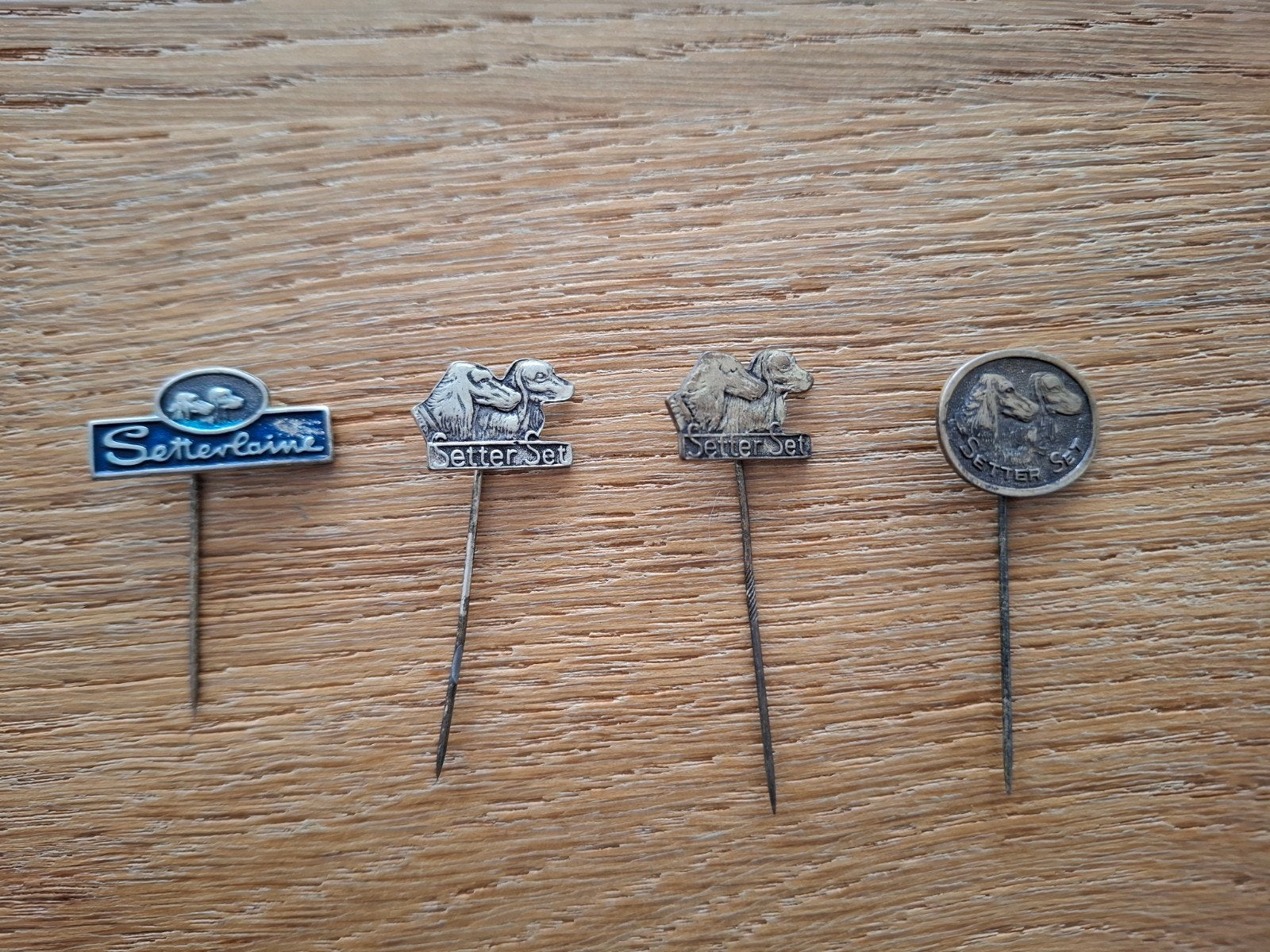 Vintage speldjes prikkers pins Setter Set Setterlaine, Verzamelen, Speldjes, Pins en Buttons, Ophalen of Verzenden