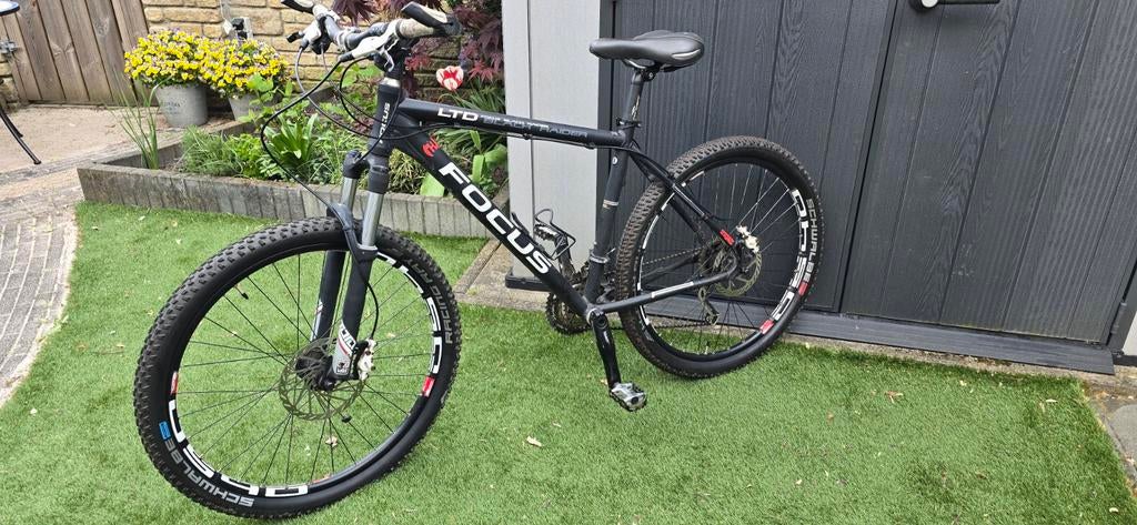 Atb Focus Black Raider 26x2.25 inch met Racing ralph+ray, Fietsen en Brommers, Fietsen | Mountainbikes en ATB, Gebruikt, Hardtail