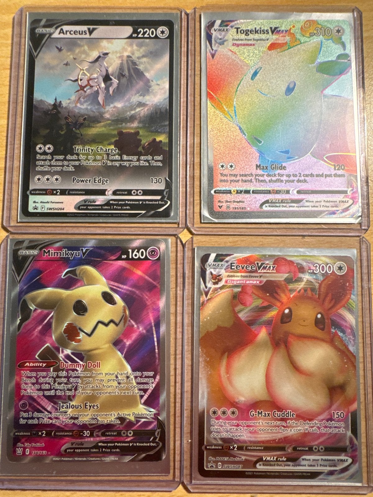 Pokémon Kaarten VMAX: Arceus V, Togekiss VMAX, Mimikyu V, Ee, Ophalen, Zo goed als nieuw, Meerdere kaarten
