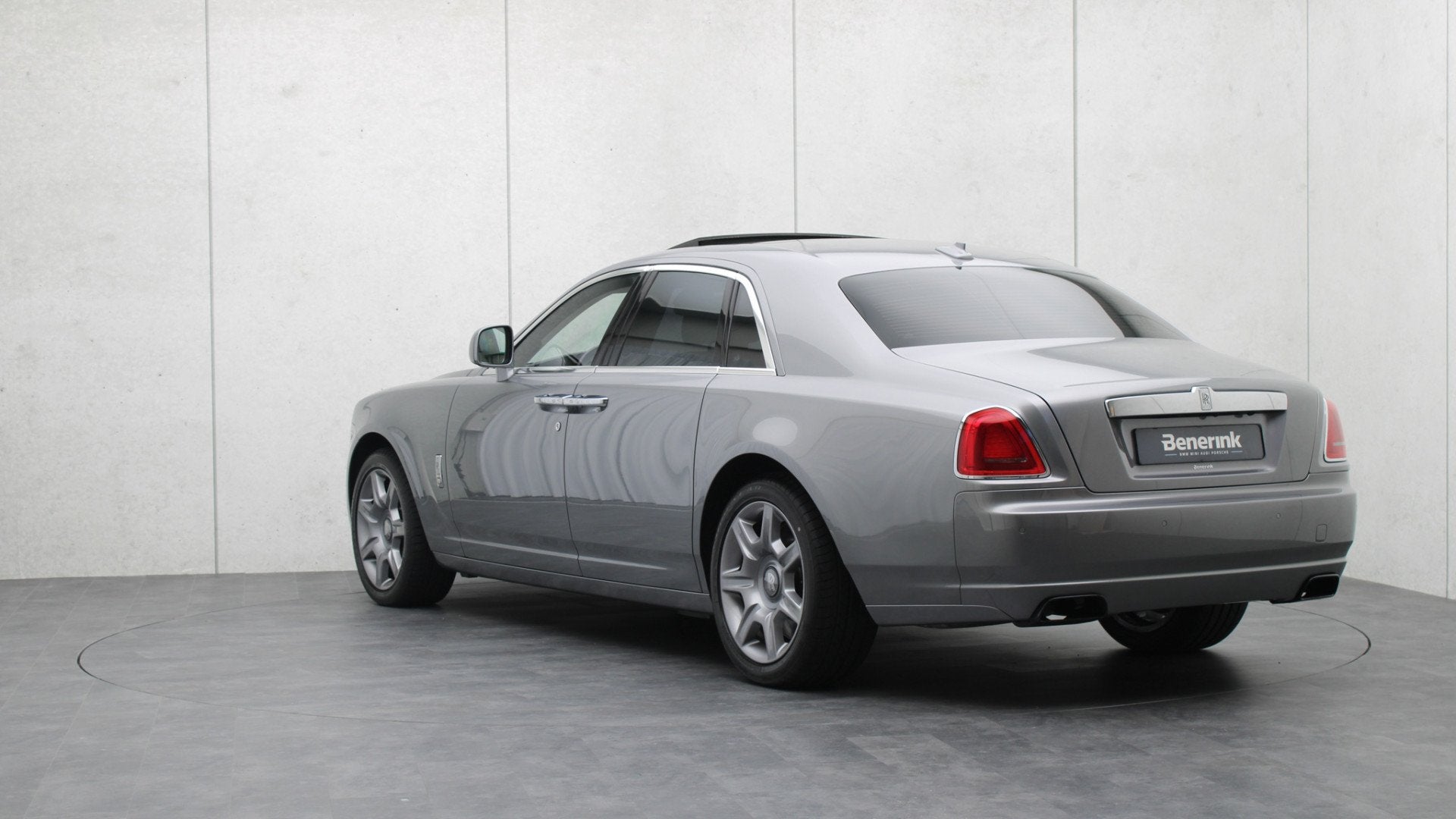 Rolls-Royce Ghost 6.6 V12 | Massage | Rear Seat Entertainmen, Auto's, Achterwielaandrijving, Beige, Bedrijf, 2440 kg