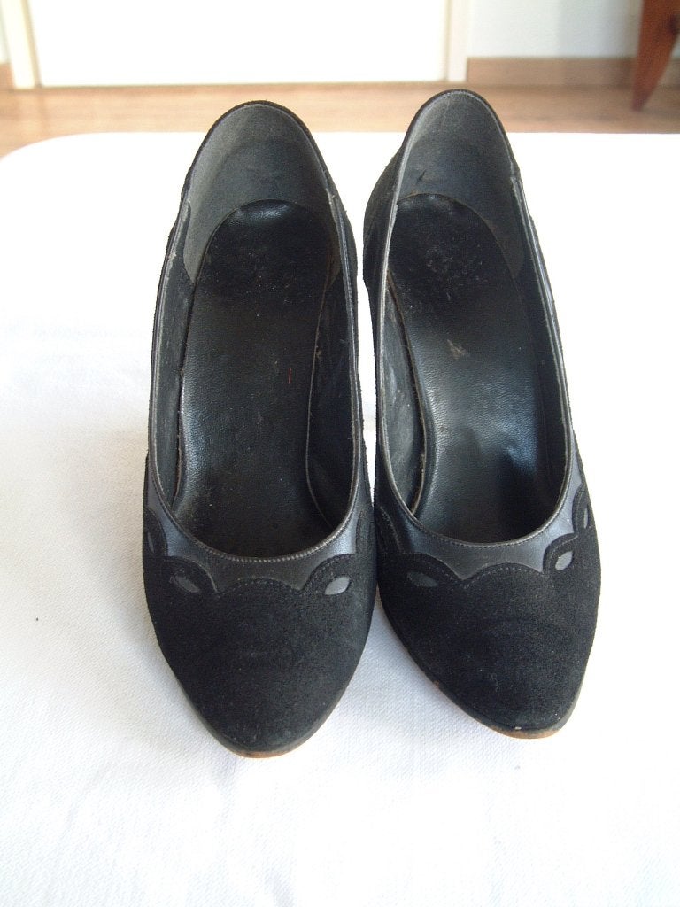 keurige vintage zwarte jaren 70 hak schoenen maat 5 1/2, Ophalen of Verzenden, Gedragen, Zwart, Schoenen met hoge hakken