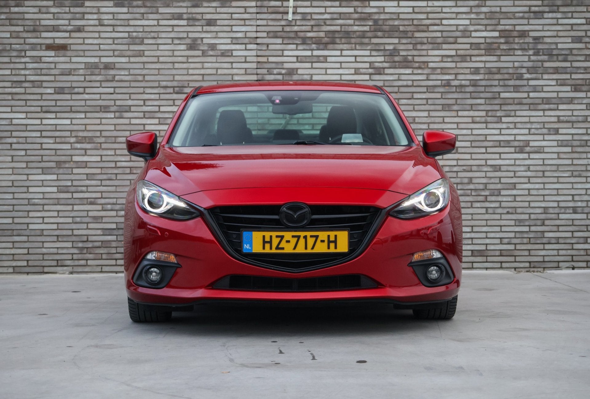 Mazda 3 2.0 GT-M * LEER * BOSE * PDC * HEAD UP DISPLAY * STO, Auto's, Voorwielaandrijving, Dealer onderhouden, Gebruikt, 4 cilinders