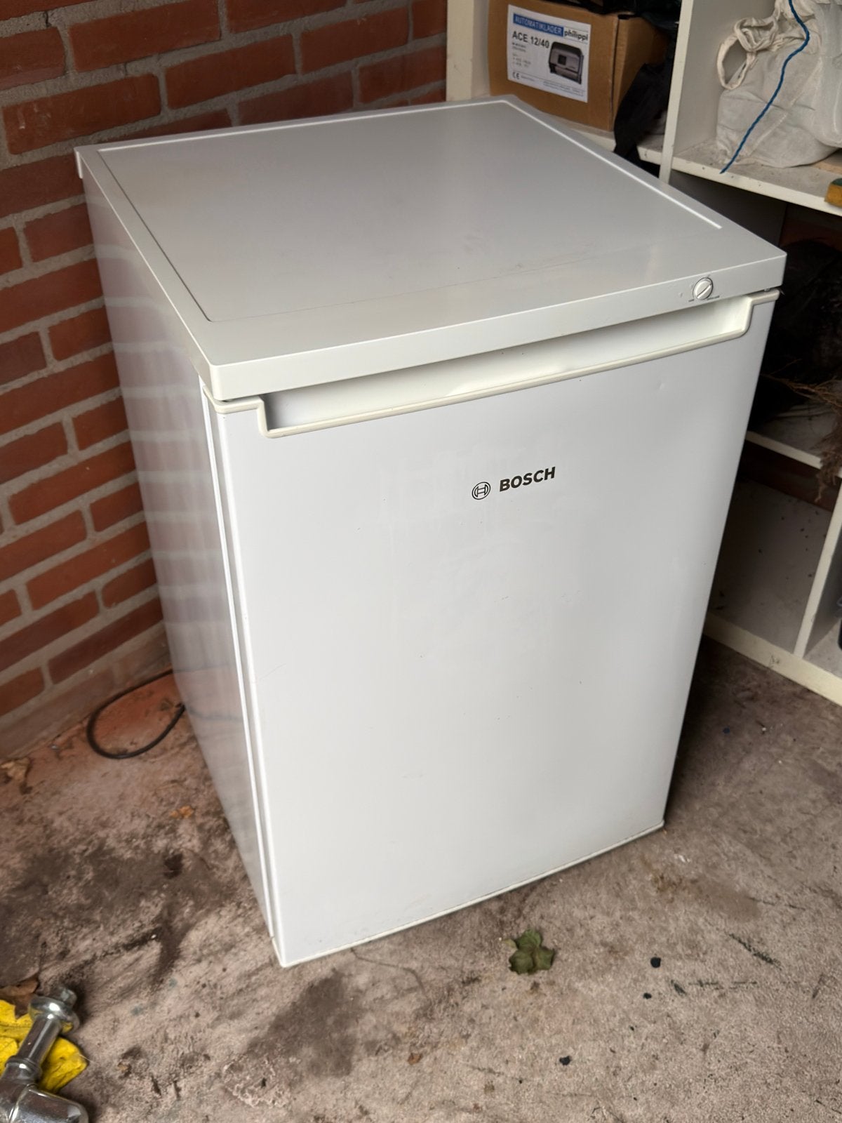 Bosch GTV15NWEA Diepvrieskast tafelmodel, Gebruikt, 75 tot 100 liter, Met aparte vriezer, 45 tot 60 cm