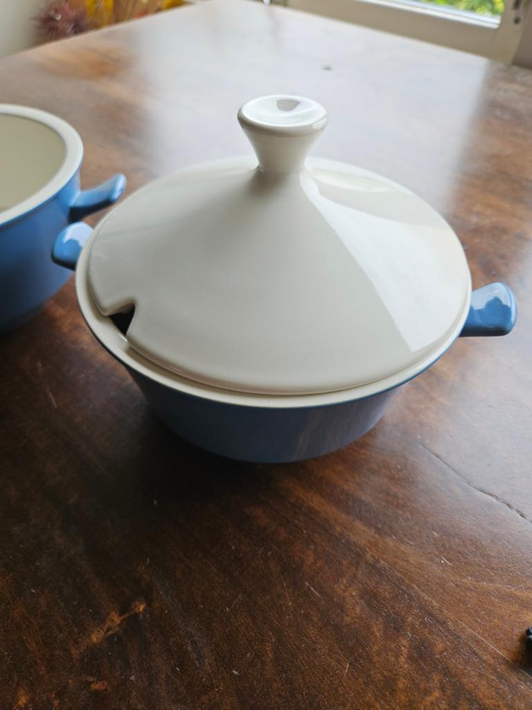 Fris edam jubilant koningsblauw, Huis en Inrichting, Keuken | Servies, Keramiek, Ophalen of Verzenden, Zo goed als nieuw, Kom(men)