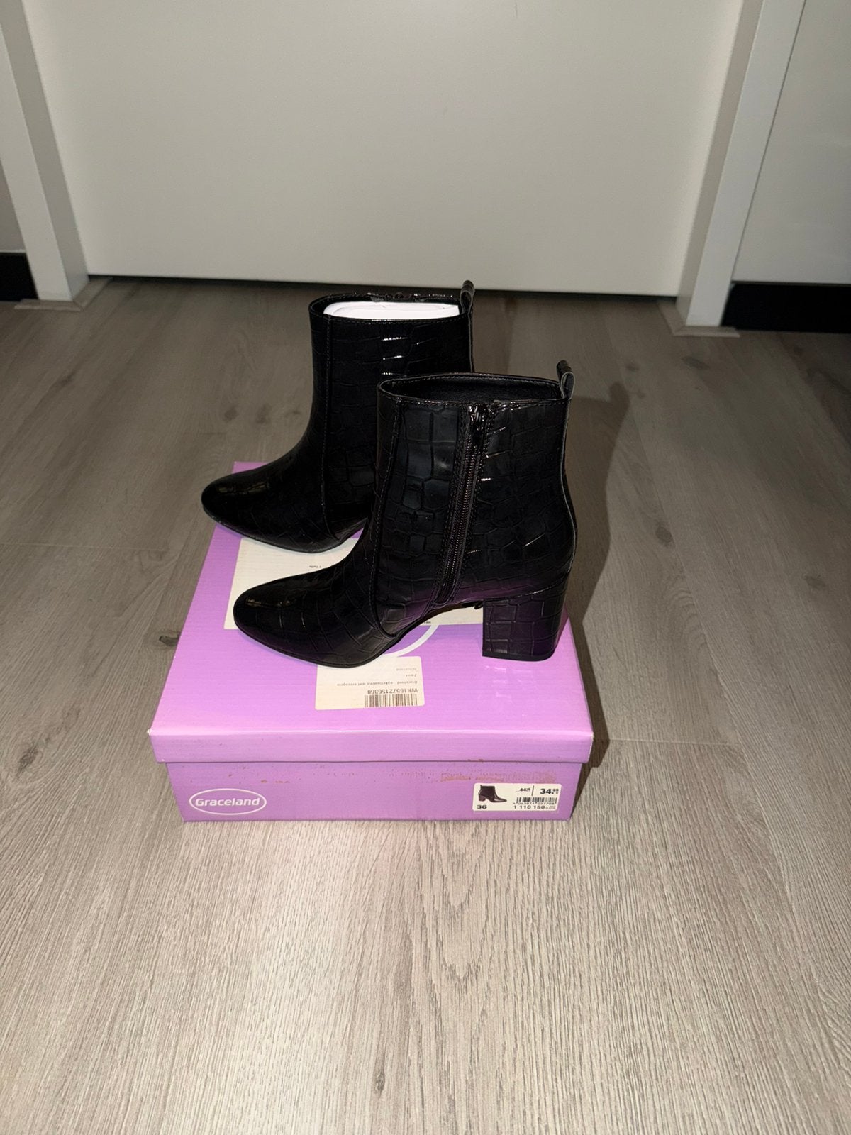 Croco print enkel laarsjes, Ophalen, Nieuw, Zwart