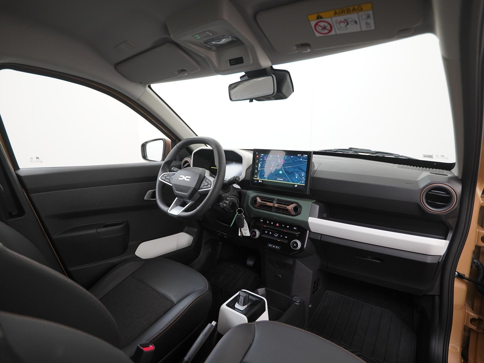 Dacia Spring Extreme 65 26.8 kWh | DC-snelladen | Achteruitc, Auto's, 12 maanden, Gebruikt, 4 stoelen, Leder en Stof