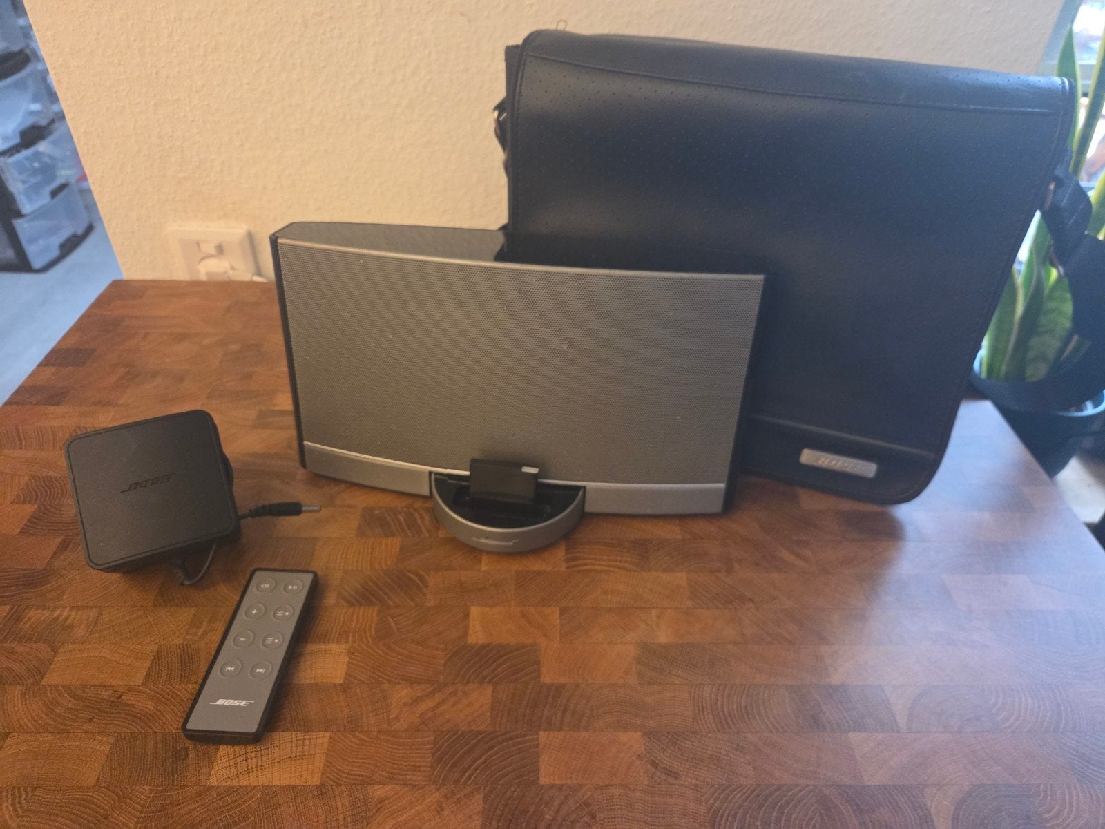 Bose SoundDock Series II Speaker, Gebruikt, Inclusief oplader, Ophalen of Verzenden, Draagbare speaker