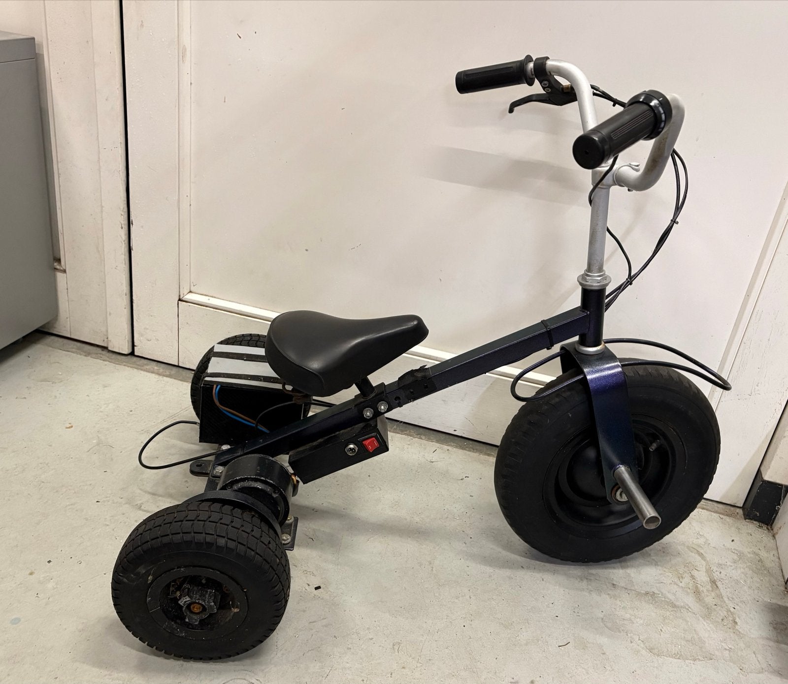 Drifttrike 3 Wieler - Elektrisch, Ophalen, Gebruikt, Verstelbare zitting