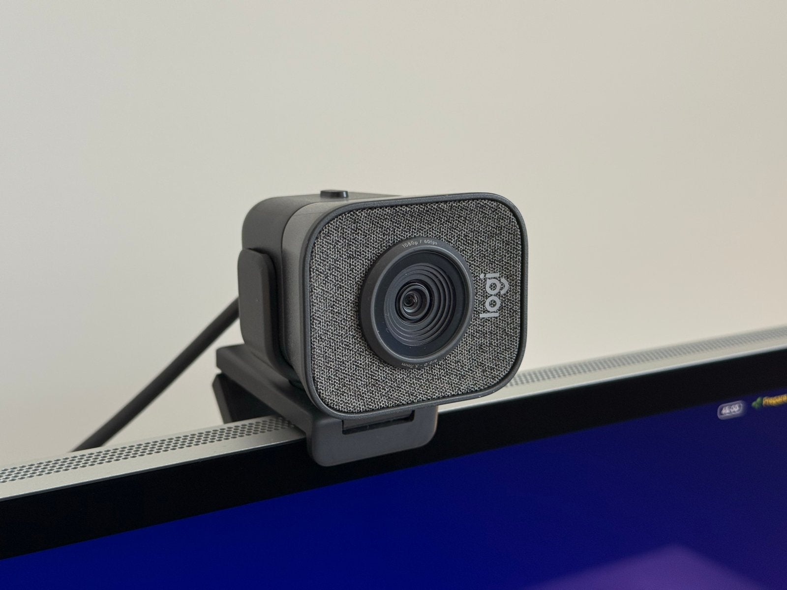 Logitech StreamCam Full HD Webcam - Zo goed als nieuw, Computers en Software, Webcams, Ophalen of Verzenden, Zo goed als nieuw