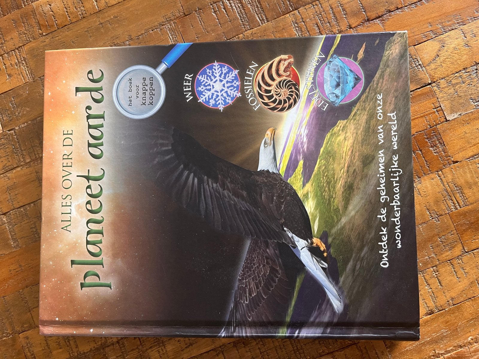 Alles over de planeet aarde - Het boek voor knappe koppen, Boeken, Ophalen, Zo goed als nieuw, Natuurwetenschap