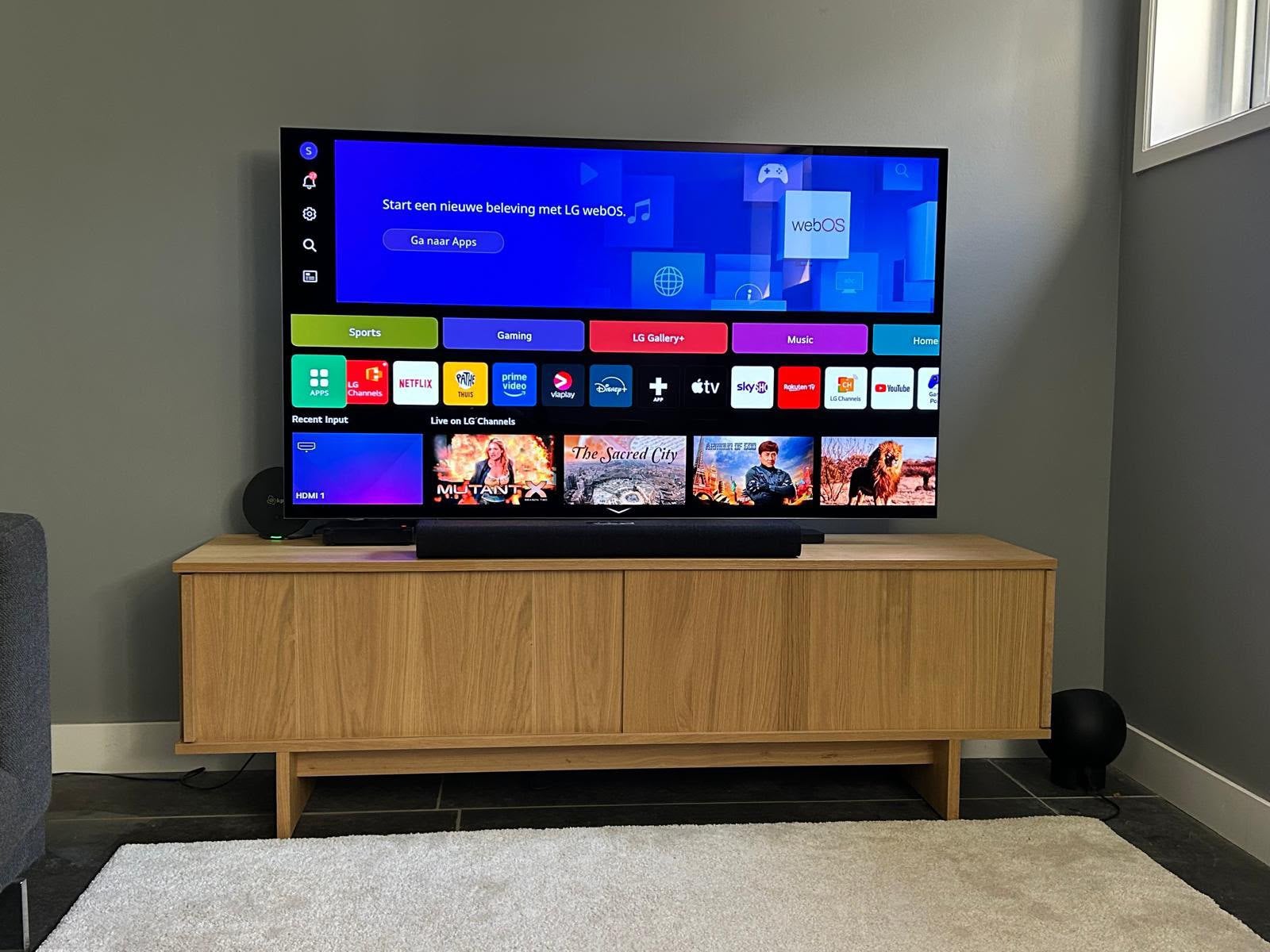3 maanden oud tV meubel STOCKHOLM, Huis en Inrichting, Ophalen, Zo goed als nieuw, 25 tot 50 cm, Minder dan 100 cm