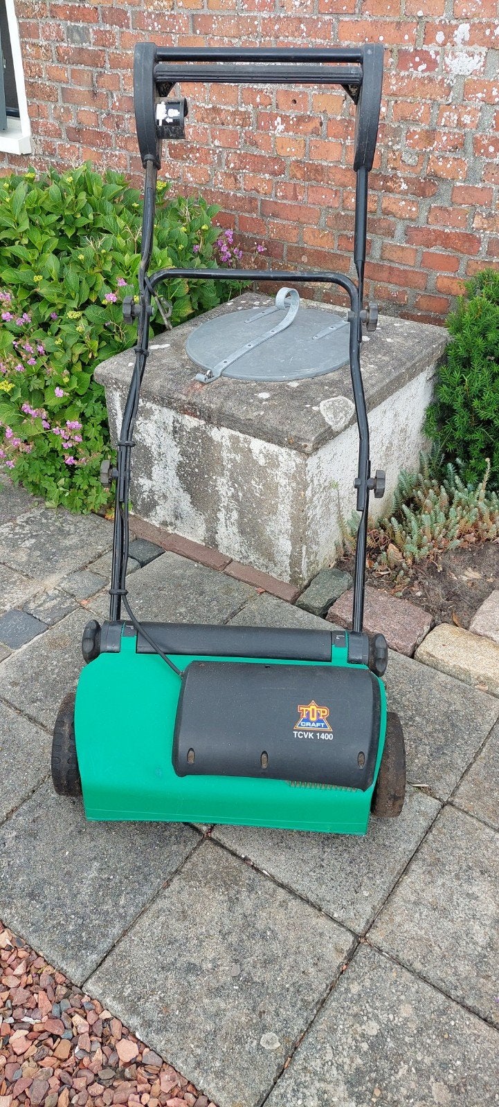 Verticuteermachine, Tuin en Terras, Ophalen of Verzenden, Zo goed als nieuw