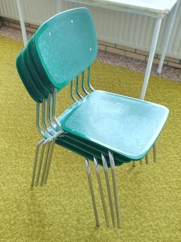 4 groene stoelen vintage jaren 70, Huis en Inrichting, Stoelen, Ophalen, Gebruikt, Overige kleuren