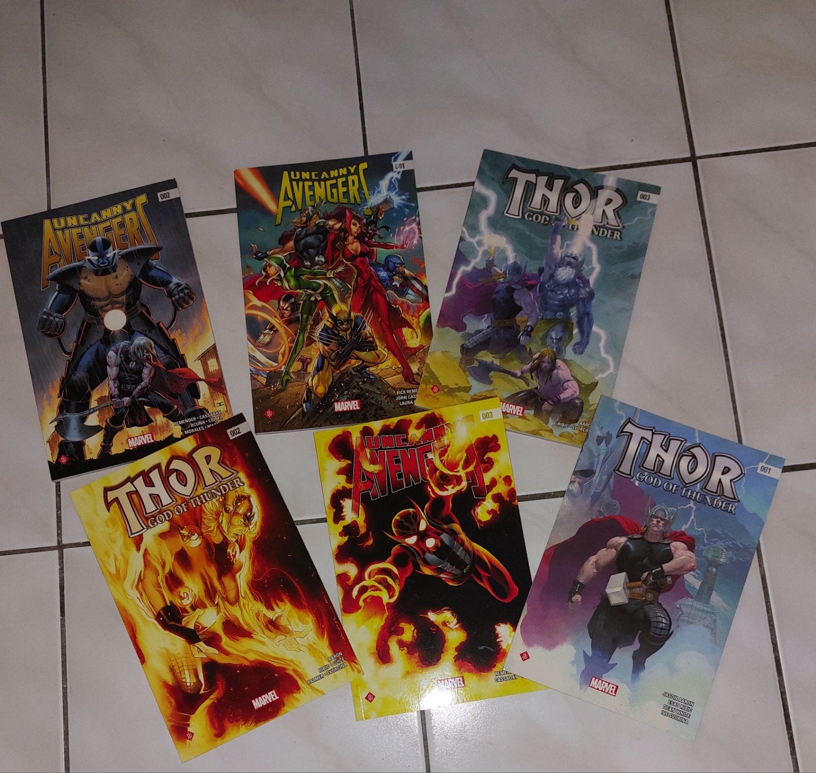 Marvel Comics: Uncanny Avengers & Thor God of Thunder, Gelezen, Amerika, Diverse, Ophalen of Verzenden