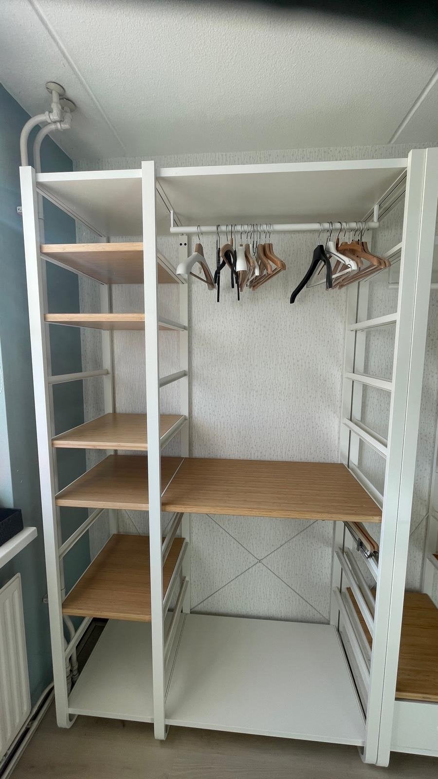 IKEA ELVARLI open kast/kledingkast met planken en roede, Ophalen, 200 cm of meer, Zo goed als nieuw, Met lade(s)