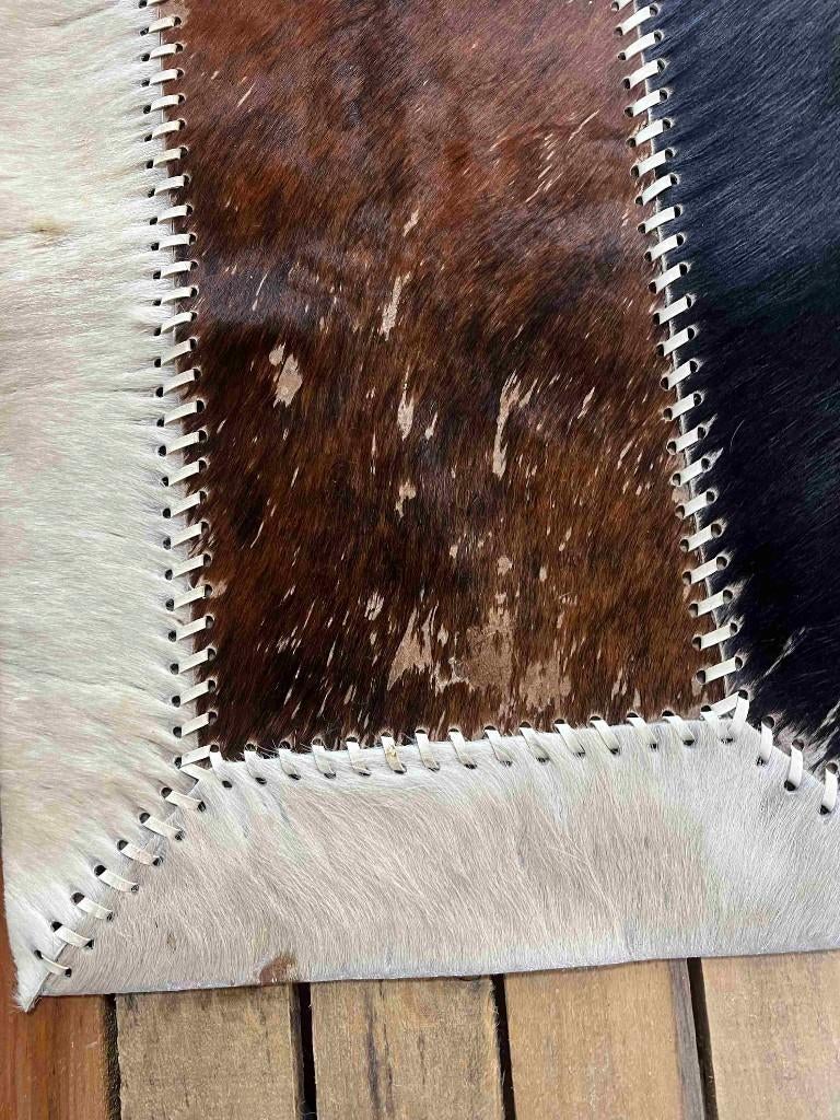 Patchwork koeienhuid tafelloper  59/36 cm, Minder dan 50 cm, Gebruikt, 50 tot 100 cm, Etten-Leur