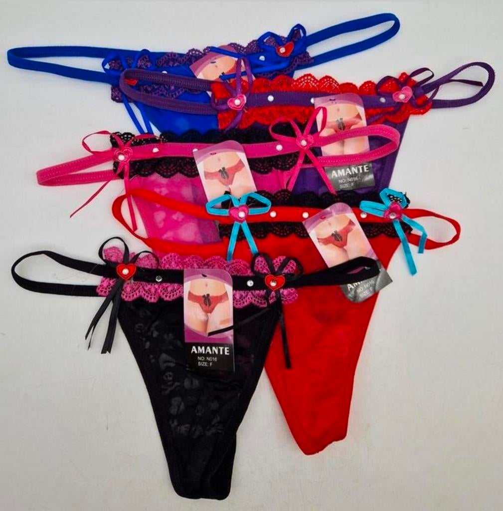 Partij strings 90 stuks € 0,30 p.st., Kleding | Dames, Ondergoed en Lingerie, Ophalen of Verzenden, ., ., .